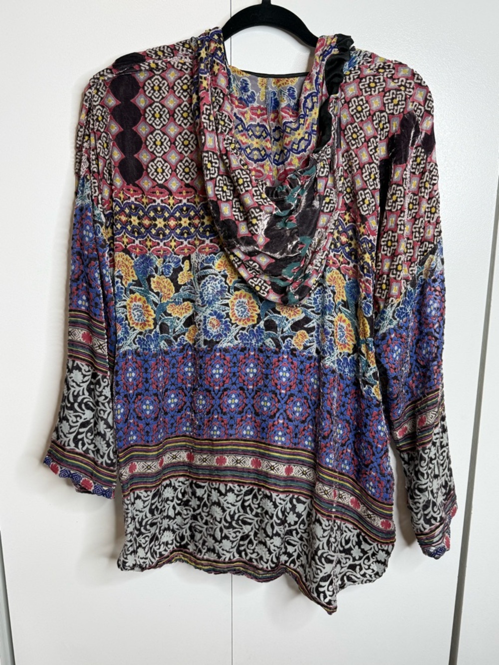 Johnny Was Women's Karma Burnout Aztec Hoodie Silk Blend Lightweight Medium - Picture 6 of 10